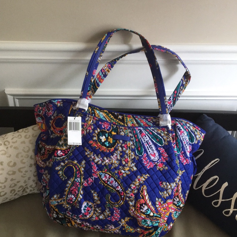 Vera Bradley’s  bag🌸New🌸
